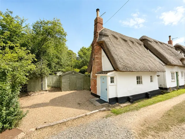 North Road, Whittlesford, CB22, photo 1