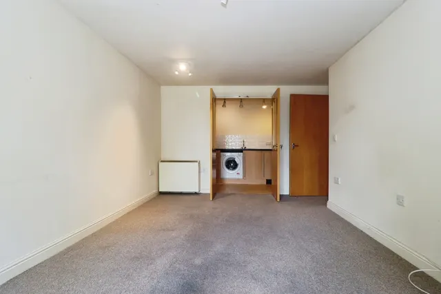 Photo 3 — Springly Court, Grimsbury Road, Kingswood, Bristol, BS15