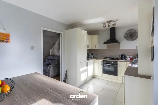 Glebe Road, Alvechurch, B48, photo 2