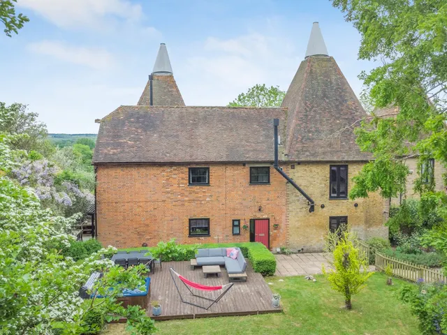 Nine Ash Lane, Boughton-under-Blean, Faversham, Kent, ME13 9SR, photo 1