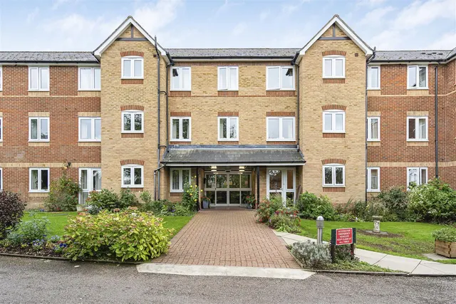 Station Street, Saffron Walden, CB11, photo 1
