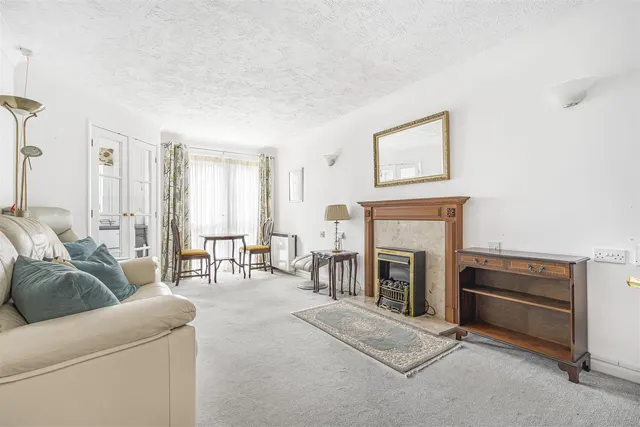 Station Street, Saffron Walden, CB11, photo 2