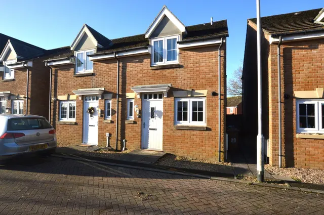 Llantillio Drive, Plymouth, Devon, PL2