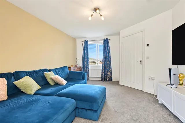 Gadwall Road, Stoke Bardolph, NG14, photo 3