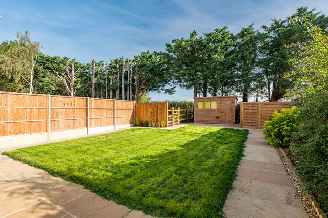 Gladstone Road, Dane End, SG12, photo 2
