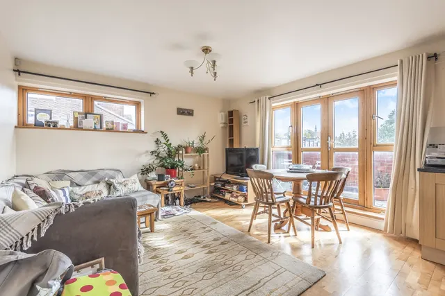 Elmfield Road, Balham, SW17, photo 1