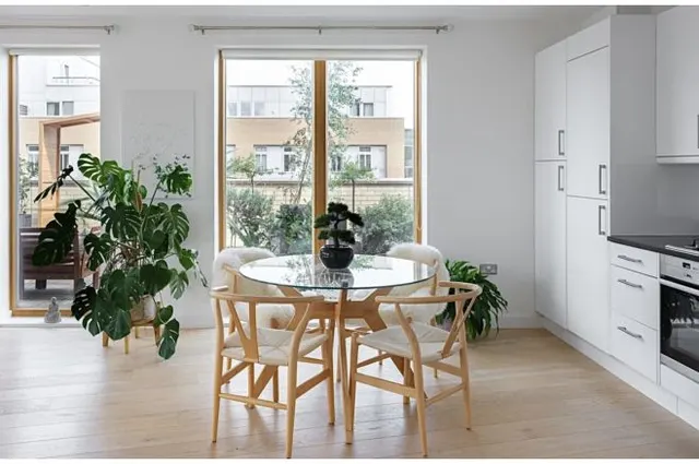 Wharf Lane, London, E14, photo 1