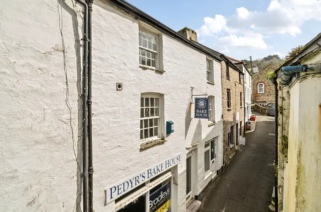 Fore Street, Polperro, Looe, Cornwall, PL13