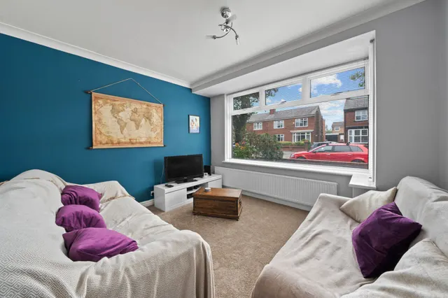 Holden Road, Leigh, WN7, photo 2