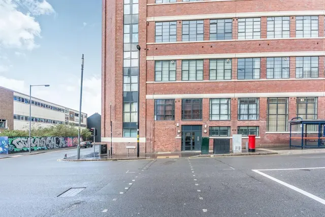 Bradford Street, Birmingham, photo 1