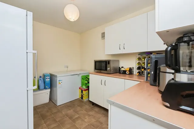 Photo 3 — Somerset Terrace, Bristol, Somerset, BS3