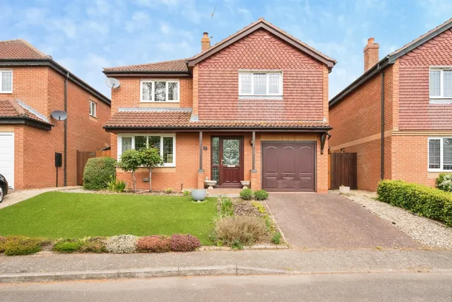 The Lawn, Fakenham, photo 1