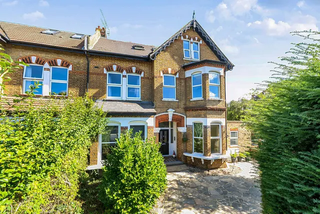 Footscray Road, London, SE9, photo 1