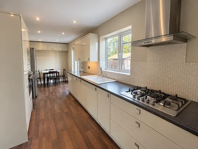 Queensway, Leamington Spa, CV31, photo 3
