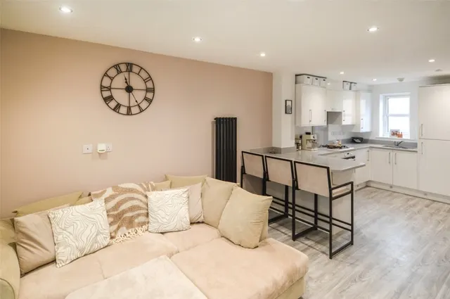 with 2 bedrooms in Bishop's Stortford, CM23, photo 3