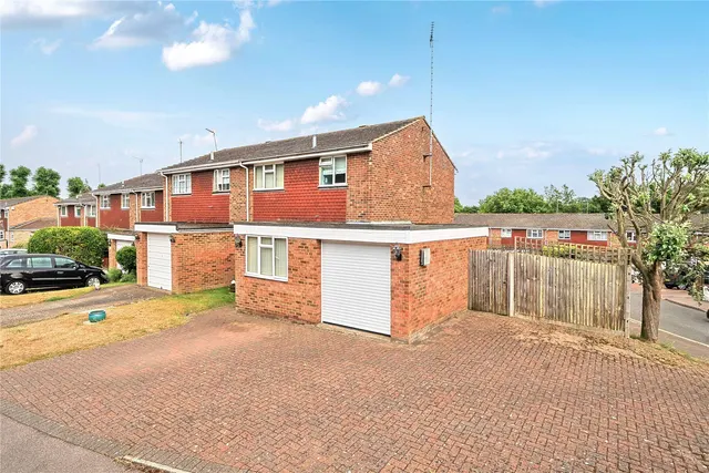 Clovelly Way, Orpington, BR6, photo 1