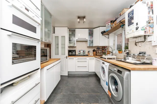 Photo 3 — Sandford Road, South Elmsall, Pontefract