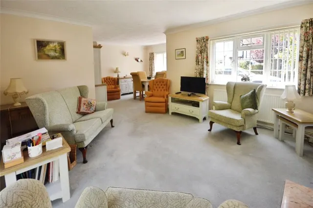 Bungalow Under Offer with 2 bedrooms in Stansted, CM24, photo 3