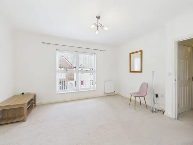 Calver Close, Penryn, TR10, photo 3