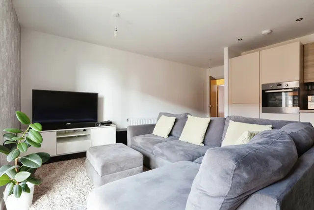 Sackett Road, Barking, IG11, photo 3