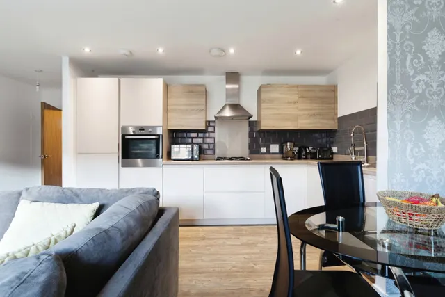 Sackett Road, Barking, IG11, photo 2