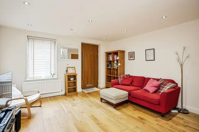 Shaw Street, Nottingham, NG11, photo 2