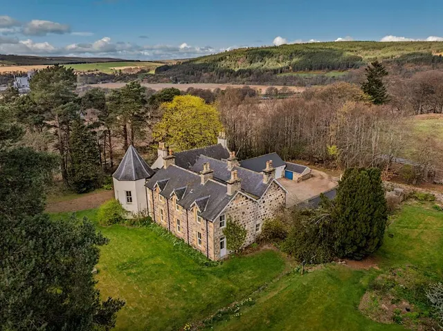 Aikenway Lodge, Arndilly, Craigellachie, Aberlour, Moray, AB38 9QS, photo 1