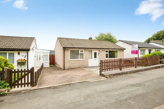 Lower Bentley Royd, Sowerby Bridge, photo 1