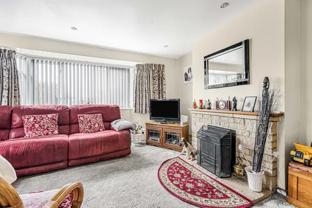 Spencer Avenue, Yarnton, photo 2