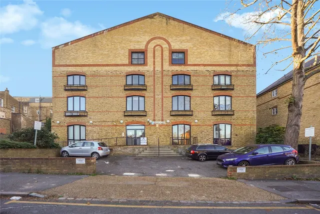 Silverdale, London, SE26, photo 1