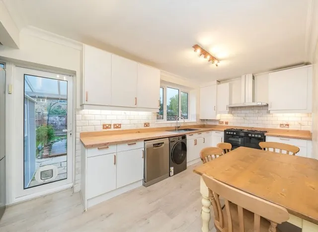 Pullman Gardens, Putney, SW15, photo 2