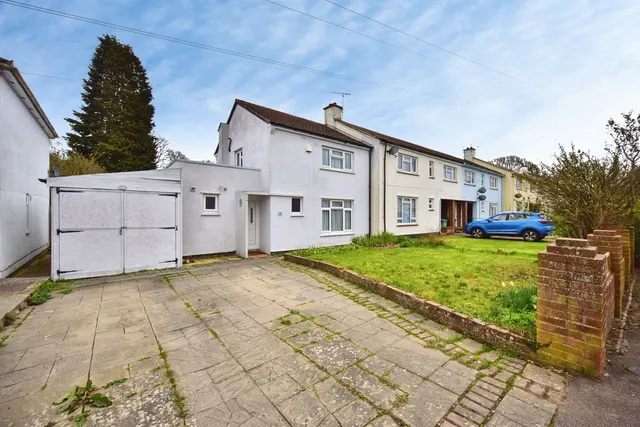 Photo 2 — Essex Road, Maidstone, Kent, ME15