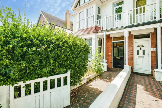 New Church Road, Hove, photo 1