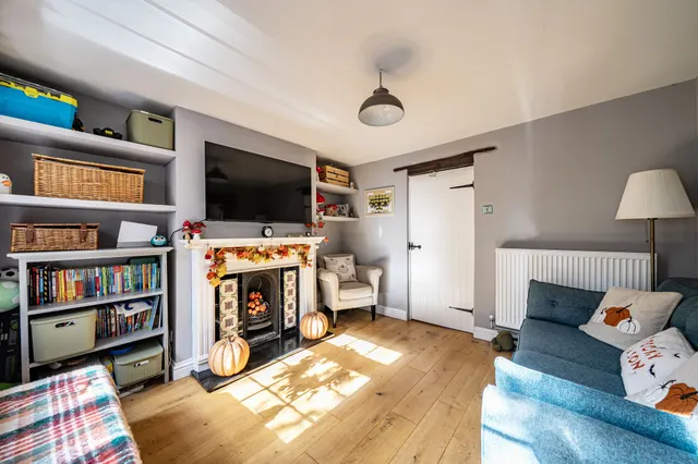 Lion Lane, Haslemere, GU27, photo 3