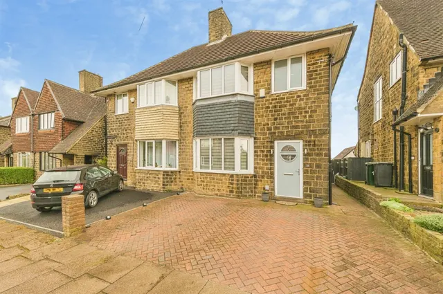 Westfield Avenue, Oakes, HD3, photo 1