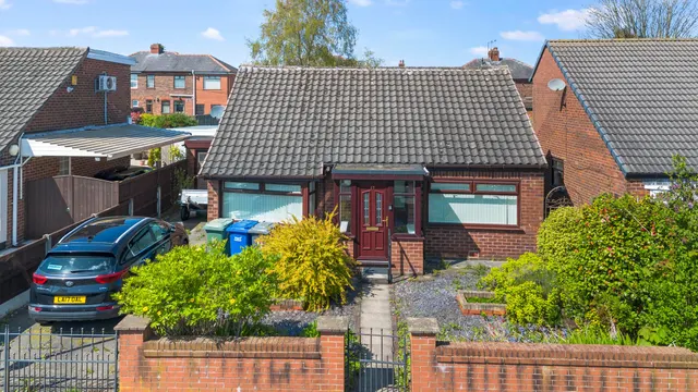 Diane Road, Ashton-In-Makerfield, Wigan, Wigan, WN4 8SY, photo 1