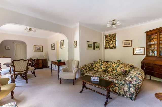 Photo 3 — Forest Close, Ascot, Berkshire, SL5 8DW