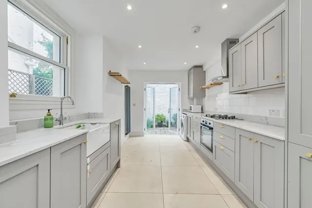 Photo 2 — Balfern Street, London, SW11