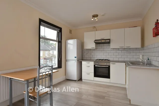 Grange Road, Ilford, IG1, photo 2