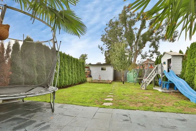 Batchelor Road, West Howe, BH11, photo 2