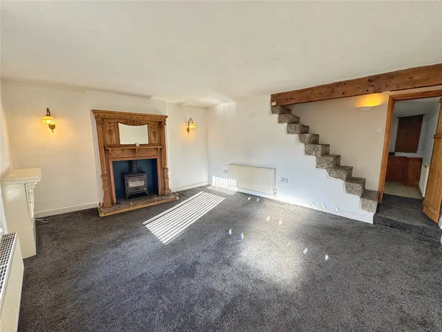 Rose Street, Waterfoot, BB4, photo 3