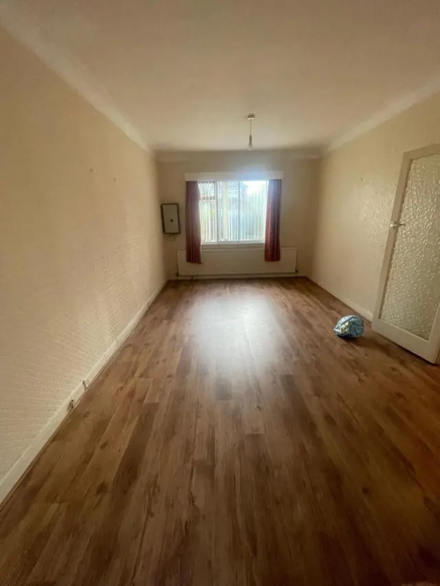 Altrincham Road, Manchester, M23, photo 3