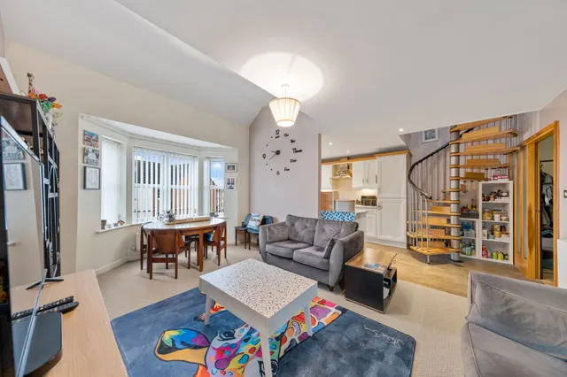 Photo 3 — Houston Gardens, Great Sankey, Warrington, WA5 8DN
