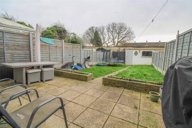 Nicholls Field, Harlow, CM18, photo 3