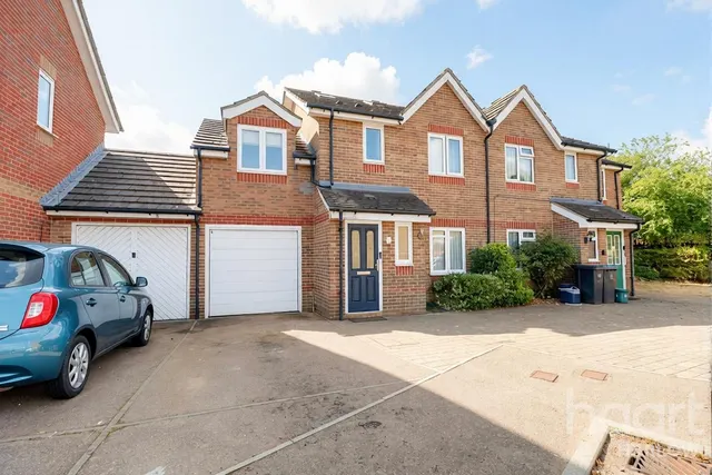 Turnors, Harlow, CM20, photo 1
