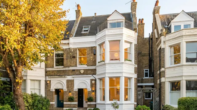 Photo 2 — Rydal Road, Tooting Bec, London, SW16