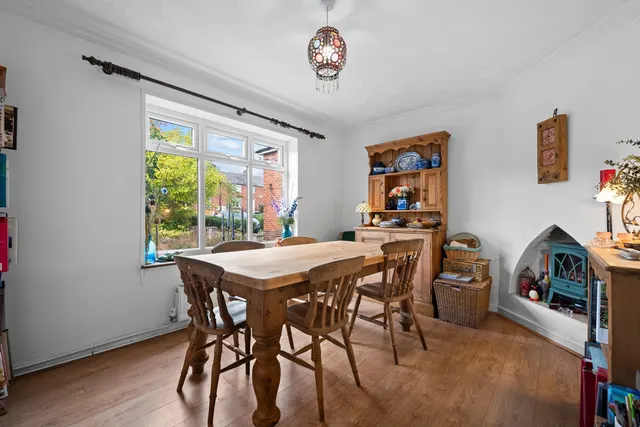 Longfields Crescent, Hoyland, S74, photo 3