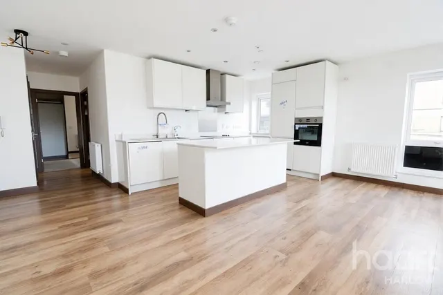 Edinburgh Gate, Harlow, CM20, photo 3