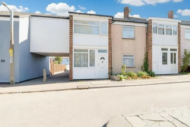 Hornbeams, Harlow, CM20, photo 1