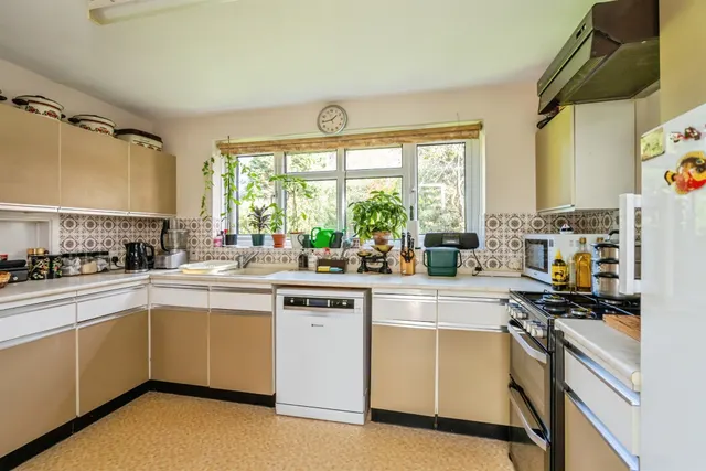 Bradlond Close, Bognor Regis, PO21, photo 2